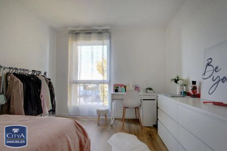 Appartement à louer 2 pièces 41.8m² - Photo 3