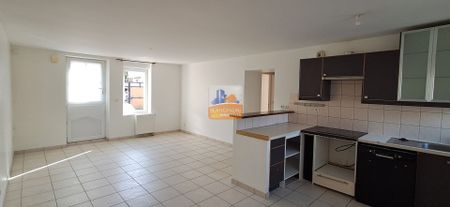 Location Maison 6 pièces 93m² - Photo 3