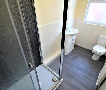 Ash Road, Headingley, LS6 3HD, Leeds - Photo 1