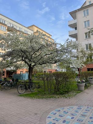 Tullgårdsgatan, Stockholm - Photo 1