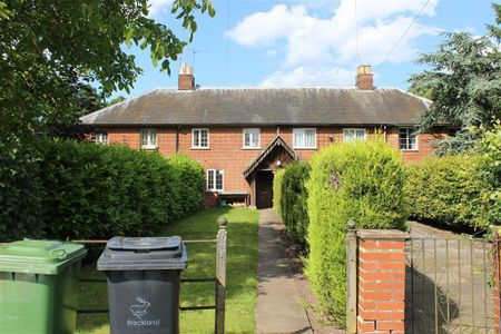 Thetford, Colveston - Photo 2