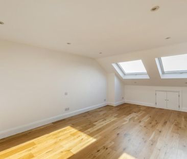 4 bedroom end of terrace house to rent - Photo 6