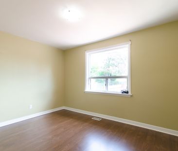 For Lease - 7 Kencliff Crescent Unit# Main, Toronto, Ontario - Photo 4