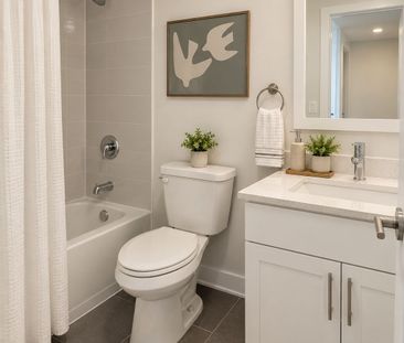 For Lease - 75 Eastdale Avenue Unit# 803, Toronto, Ontario - Photo 4