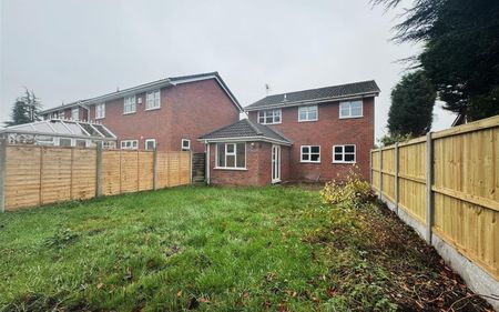 Hellyar Brook Road, Alsager - Photo 2