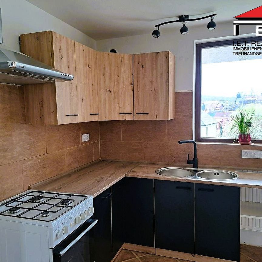 Pronájem bytu 4+1 120 m² - Photo 1