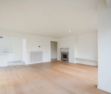 Ruim en modern appartement in het centrum - Roeselare - Foto 4