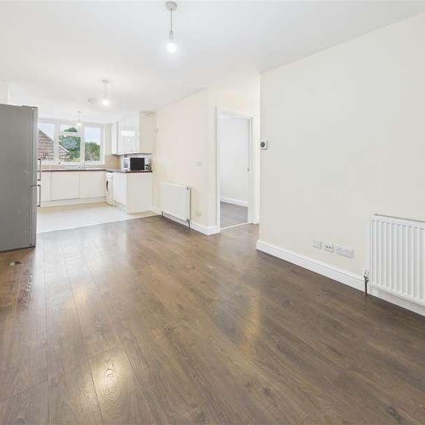 Cottimore Lane, Walton-on-thames, KT12 - Photo 1