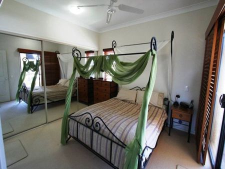 Spacious 3 Bedroom Unit - Chevron Island - Photo 3