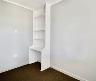 476 Great South Road - Photo 2