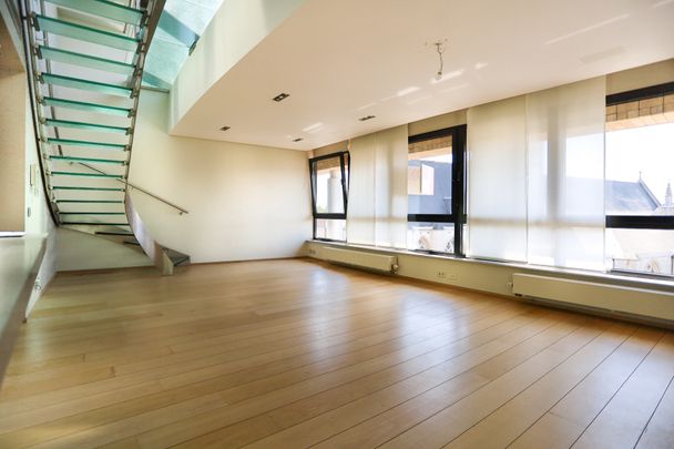 Prachtige, lichtrijke loft met ruime mezzanine - Photo 1