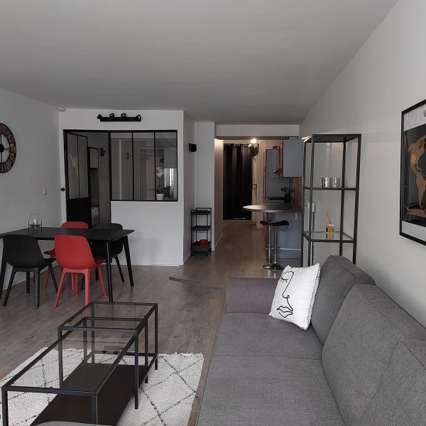 Location Appartement 1 pièce 48m² ORLEANS 45000 - Photo 1