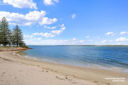Beachside Living - Just Metres From The Sand & Surf - Photo 4