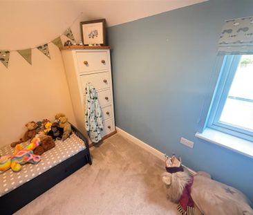 Clyst Honiton, Exeter - Photo 2