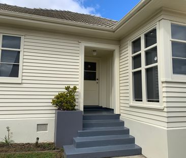Beautiful two bedroom home in the heart of Westmere! - Photo 2