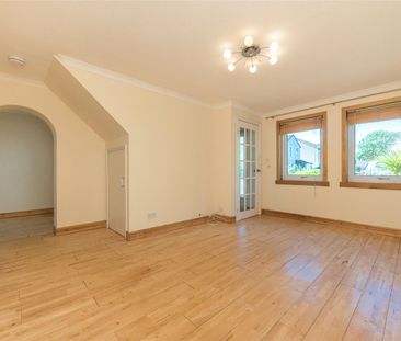 3 bedroom semi-detached house to rent - Photo 6