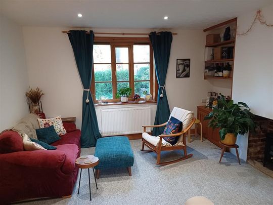 3 bedroom semi-detached house to rent - Photo 1