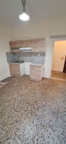 Studio/Γκαρσονιέρα για ενοικίαση Ρήγα Φεραίου (Νεάπολη) - Photo 2