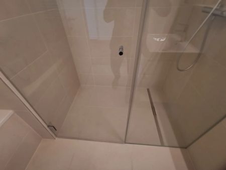 Moderne 3 Zimmer mit Balkon und vielen Extras im Haus! - Photo 4