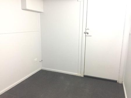 1 Bedroom Studio - IDEAL SPACE FOR ONE - Photo 4