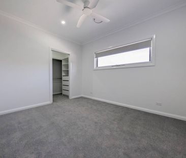 Brand new townhouse in prime location - Photo 5