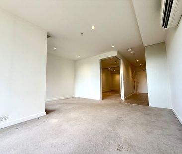 Fantastic Apartment In Great Location! - Photo 4