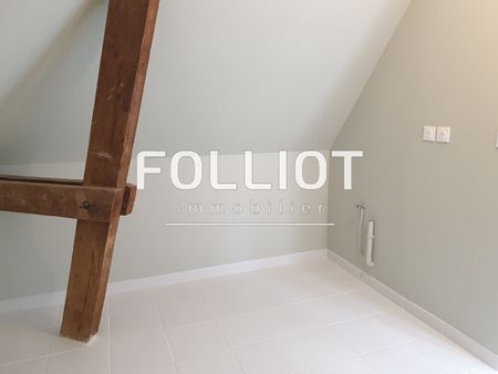 A LOUER - VIRE NORMANDIE - QUARTIER ST ANNE - BEL APPARTEMENT DE TYPE T4 - Photo 5