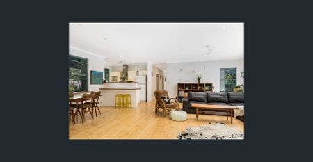 3 bed + Study - Walk to Federal Village - Photo 2