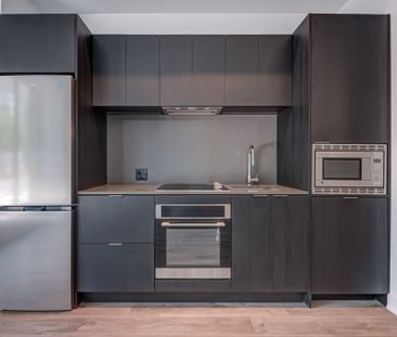 For Lease - 88 Agnes Street, Mississauga, Ontario - Photo 6