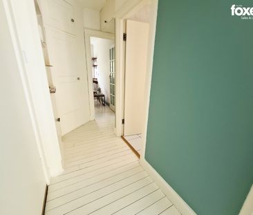 1 bed flat to rent in Manor Road, Bournemouth, BH1 - Photo 1