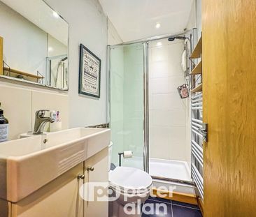 Stacey Road, Roath, Cardiff - Photo 1