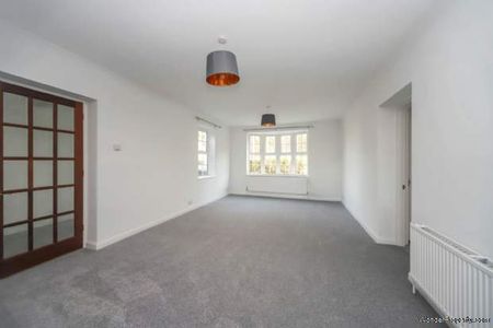 4 bedroom property to rent in Tring - Photo 2