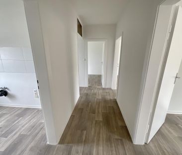 Gepflegte 3-Zimmer-Wohnung an der Egerländer Str.A! * Nähe Miele * - Foto 2