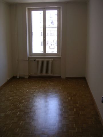 Appartement trois pièces et demie - Photo 2