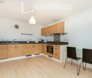 1 bedroom flat to rent - Photo 6