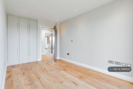2 bedroom flat to rent - Photo 5