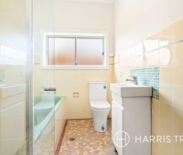 Fully Renovated Family Home In A Prime Kingsgrove Locale - Photo 4