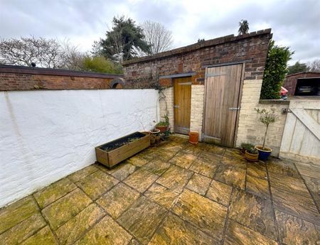 3 Bedroom Terraced To Let - Photo 2