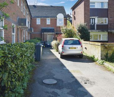 1 bedroom end of terrace house to rent - Photo 3
