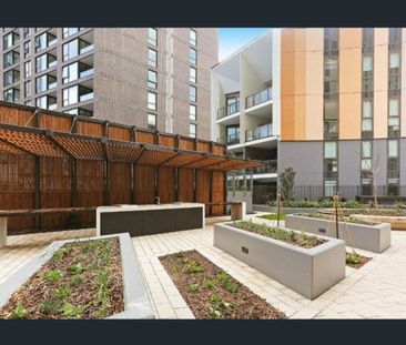 High-Level City Living | Modern 26th Floor Apartment in Haymarket - Photo 4
