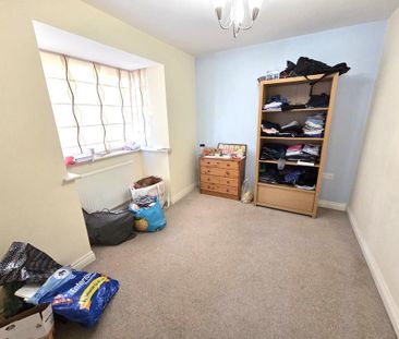 4 bedroom semi-detached house to rent - Photo 6