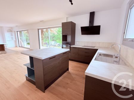 Location Maison 5 pièces 155m² BOUCAU 64340 - Photo 5