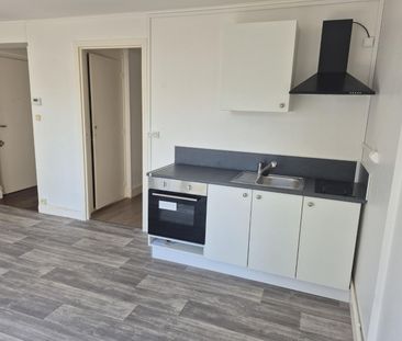 Location Appartement 3 pièces 52m² BOULOGNE SUR MER 62200 - Photo 3