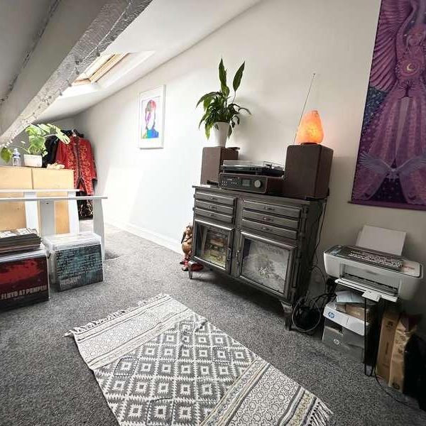 Rose Grove, Mytholmroyd, HX7 - Photo 1
