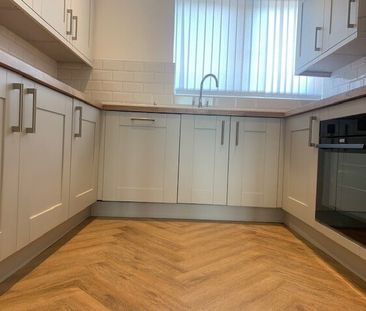 Aigburth Vale - Photo 6