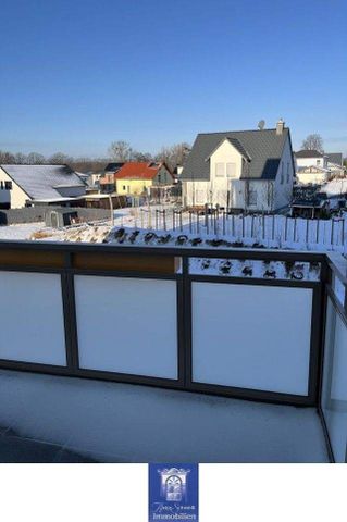 Wohntraum im Erstbezug! Fußbodenheizung, EBK, modernes Bad, schöner Balkon! Lift! - Photo 5