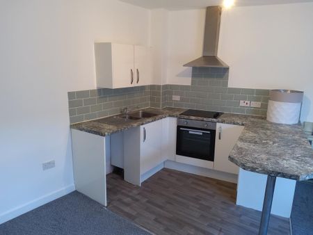 1 bedroom flat to rent - Photo 4