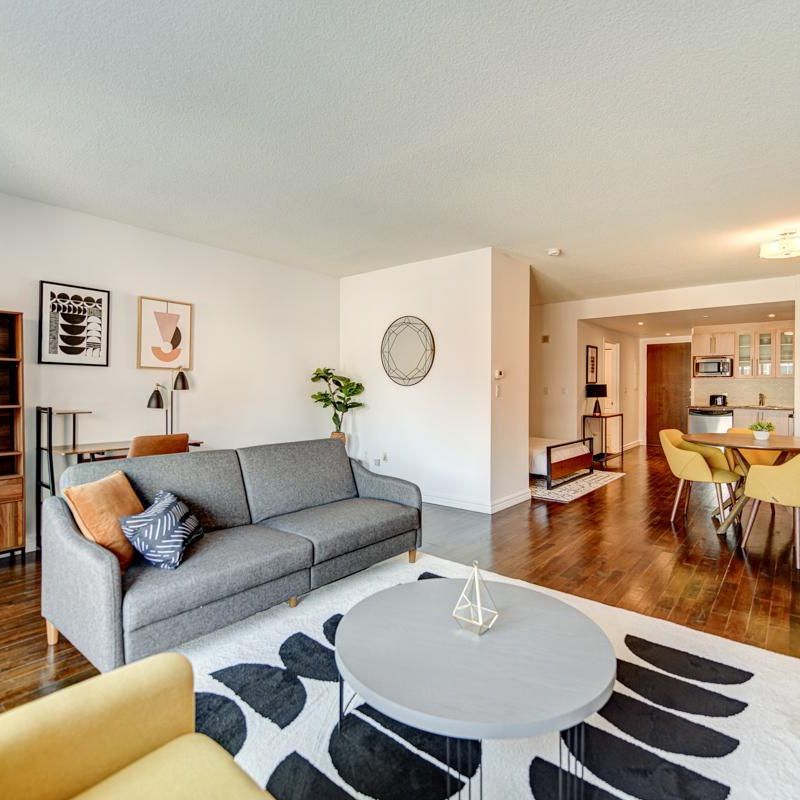 3 Bedrooms Penthouse - 1009 Rue De Bleury, Montréal - Photo 1