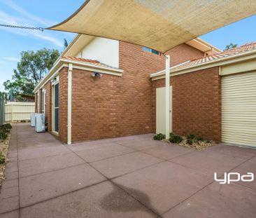 Low Maintenance Family Home - Photo 4