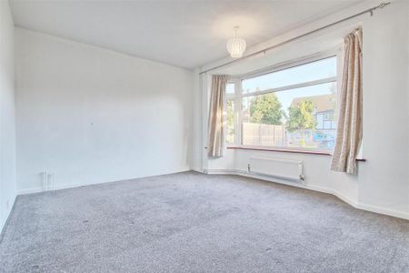 2 bedroom detached bungalow to rent - Photo 2